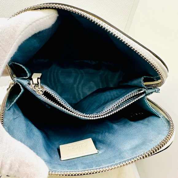 EUC GUCCI x Sega White/Gold Leather GUCCY Mini Crossbody Bag - Picture 14 of 17